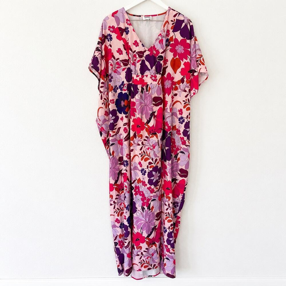 Unique Vintage Pink Purple Floral Caftan Maxi Dress OS 70s Boho Resort Glam